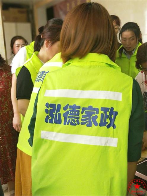 寶寶瞌睡睡顛倒了怎么辦？